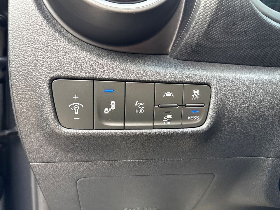 Hyundai Kona 64 EV Premium 5d
