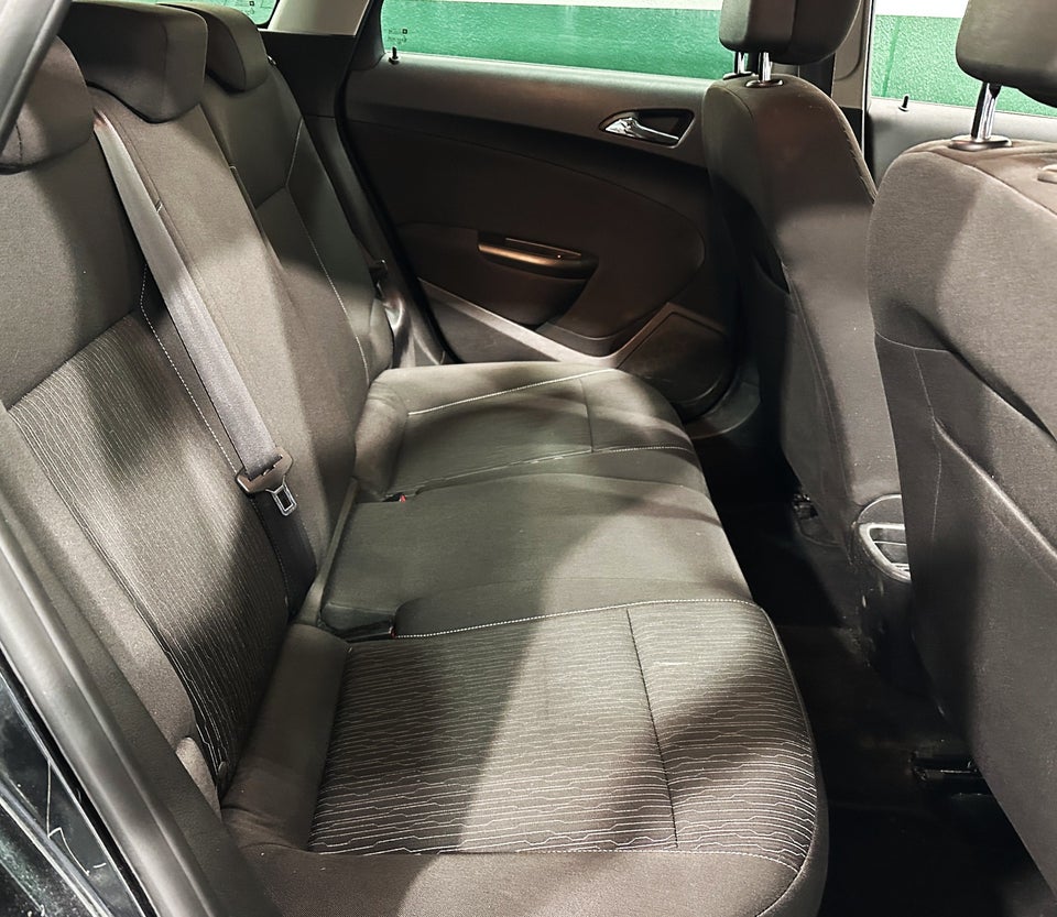 Opel Astra 1,6 CDTi 110 Enjoy Sports Tourer eco 5d