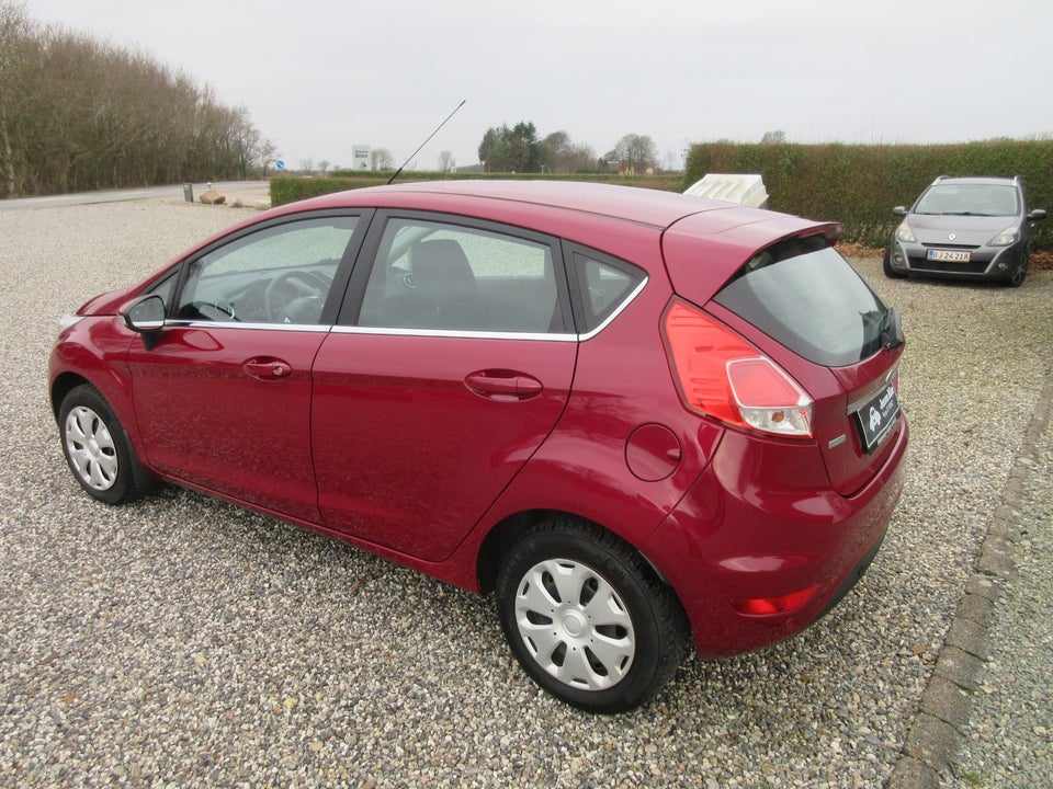 Ford Fiesta 1,0 SCTi 100 Titanium 5d