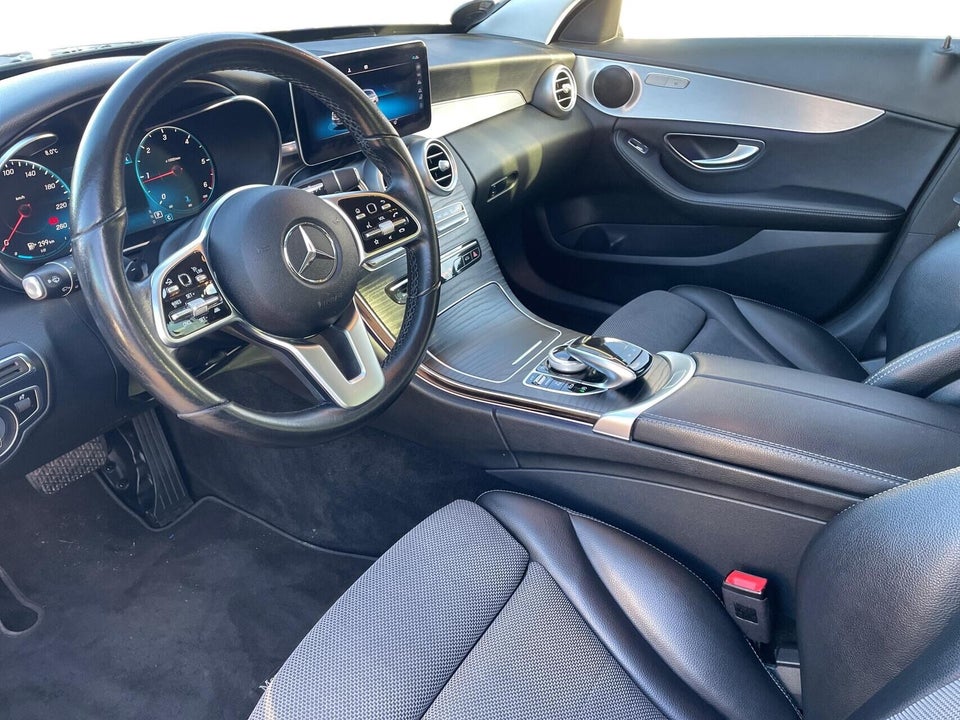 Mercedes C220 d 2,0 Progressive stc. aut. 5d