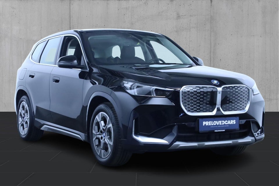 BMW iX1 eDrive20 X-Line 5d