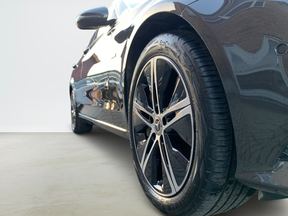 Mercedes C300 de 2,0 Avantgarde stc. aut. 5d