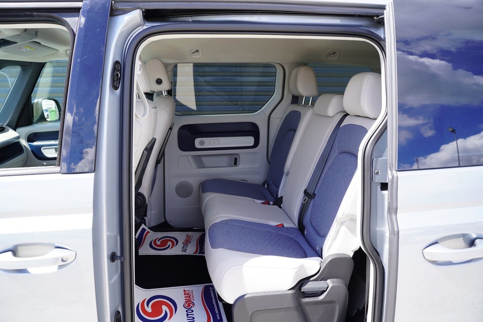 VW ID. Buzz 77 Pro Design SWB 5d