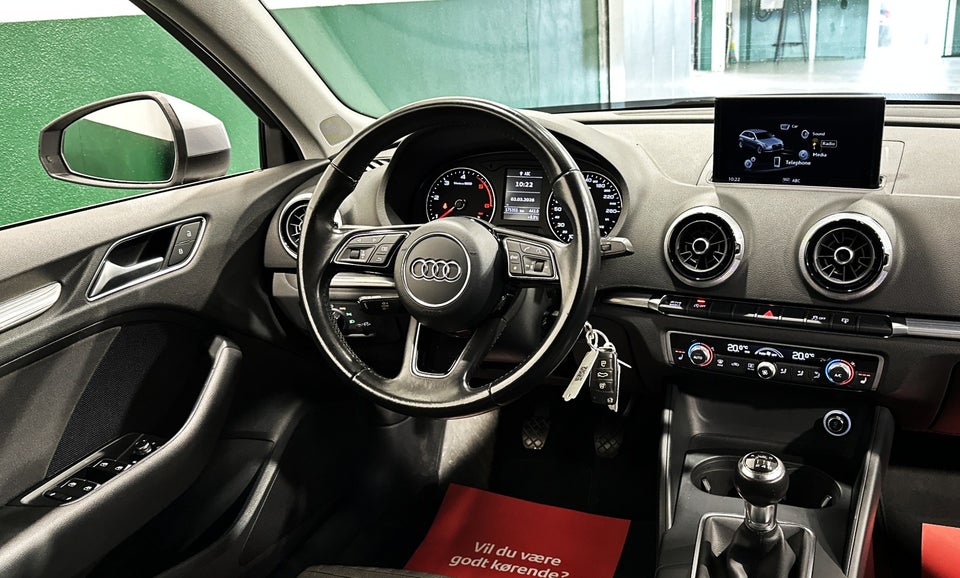 Audi A3 1,6 TDi 110 Sport Sportback 5d