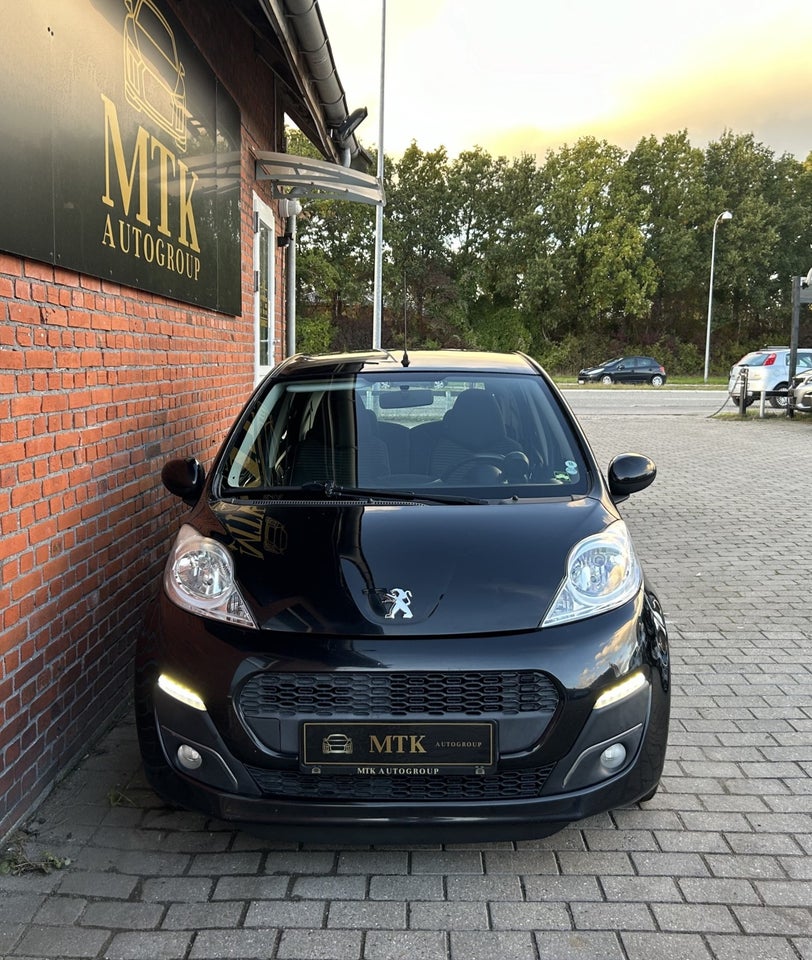 Peugeot 107 1,0 Active 2-tronic 5d