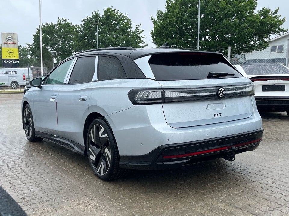 VW ID.7 86 Style S Tourer 5d
