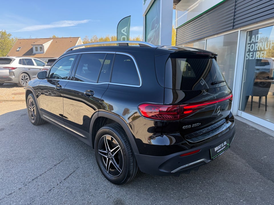 Mercedes EQB250+ AMG Advance 7prs 5d
