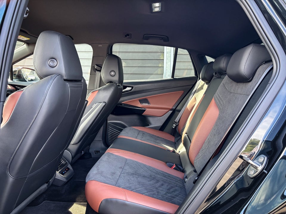 VW ID.5 77 Style 5d
