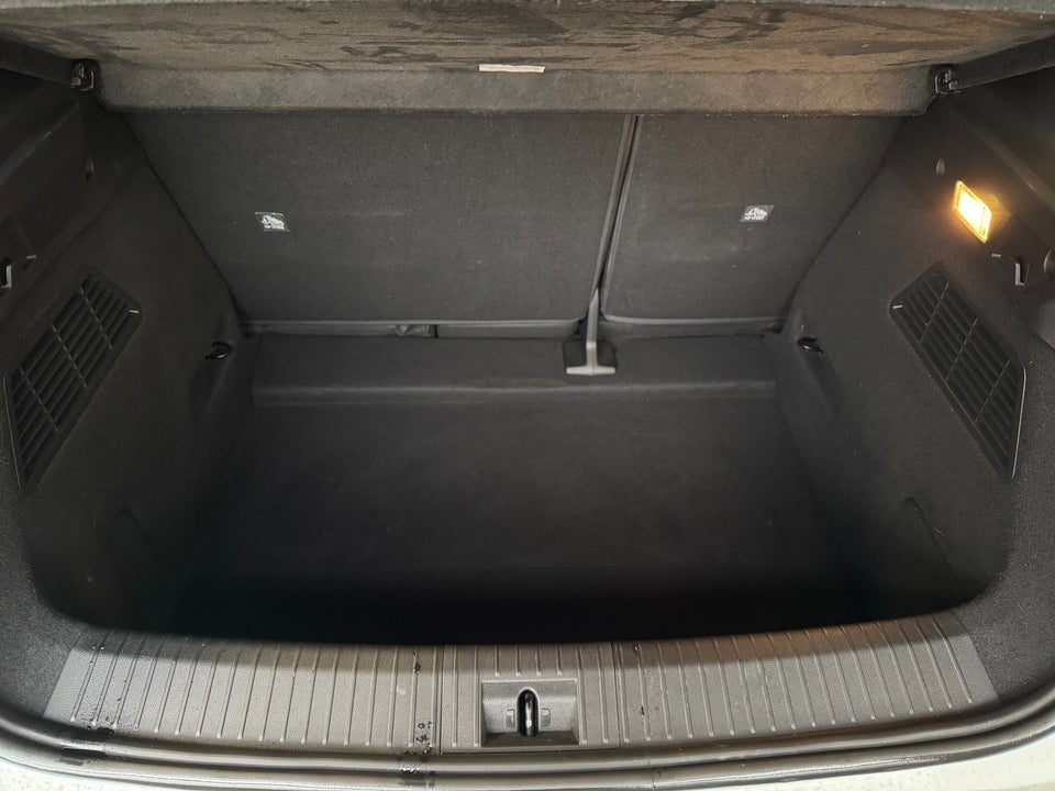 Renault Megane E-Tech 60 Techno 5d