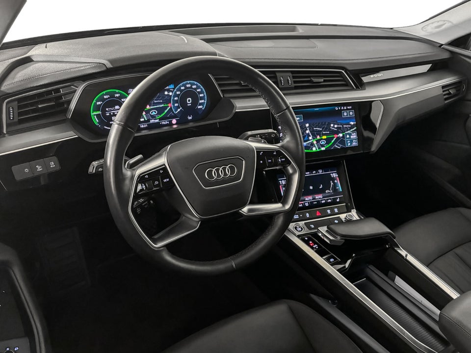 Audi e-tron 55 quattro 5d