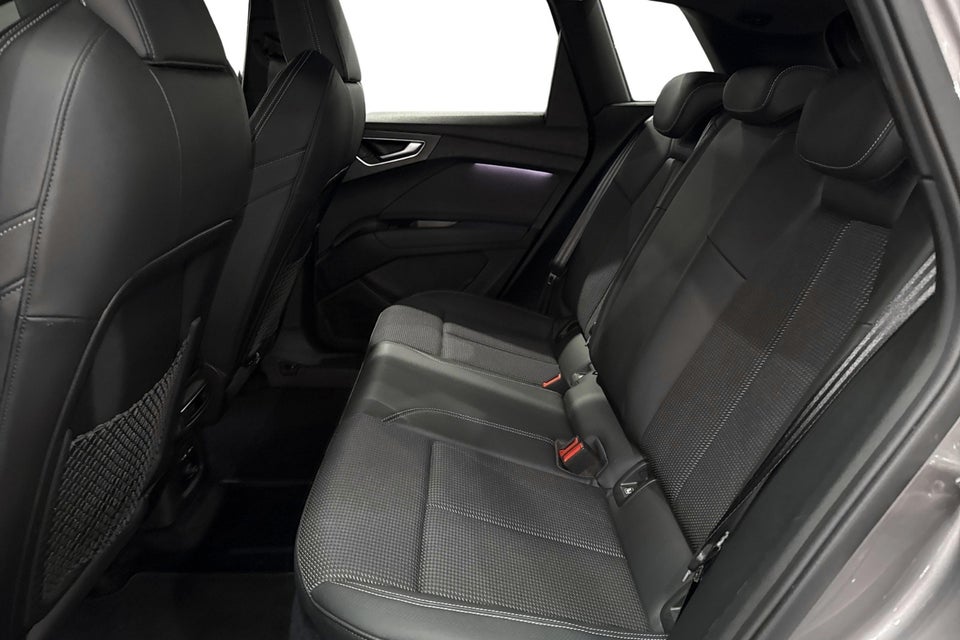 Audi Q4 e-tron 40 Attitude S-line 5d