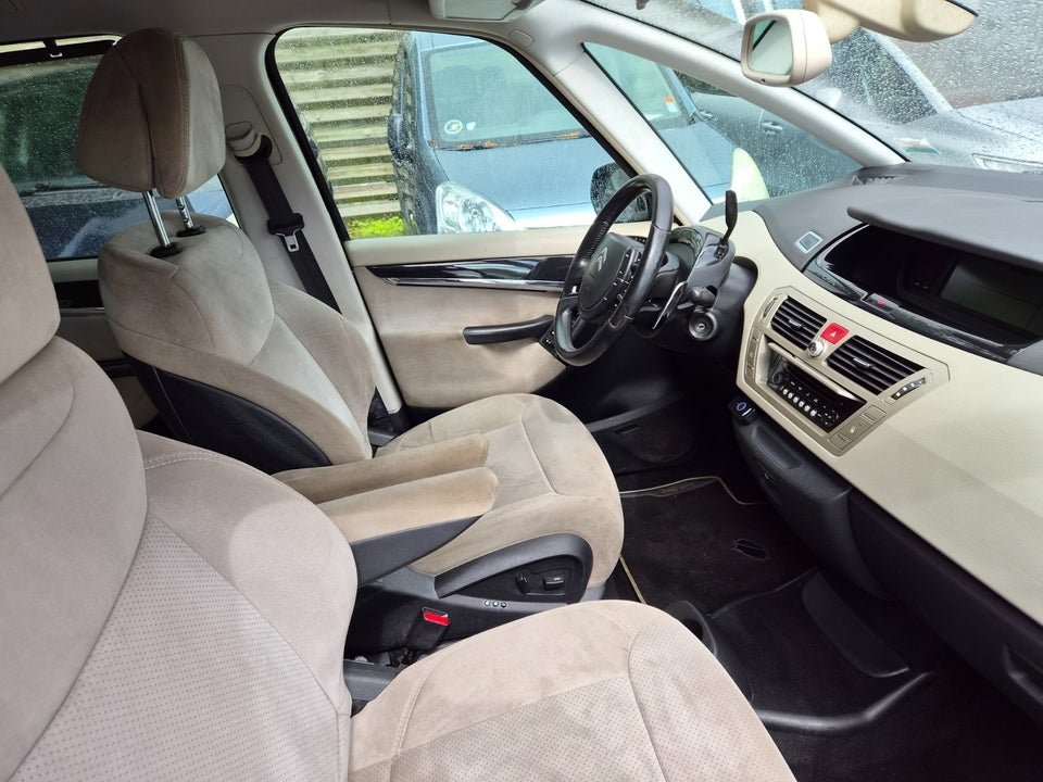 Citroën Grand C4 Picasso 2,0 HDi 163 Exclusive aut. 7prs 5d