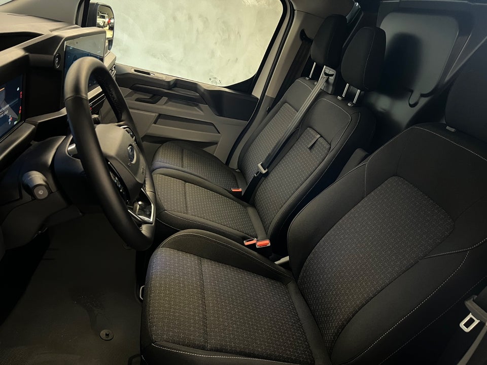 Ford E-Transit Custom 320S 64 Trend