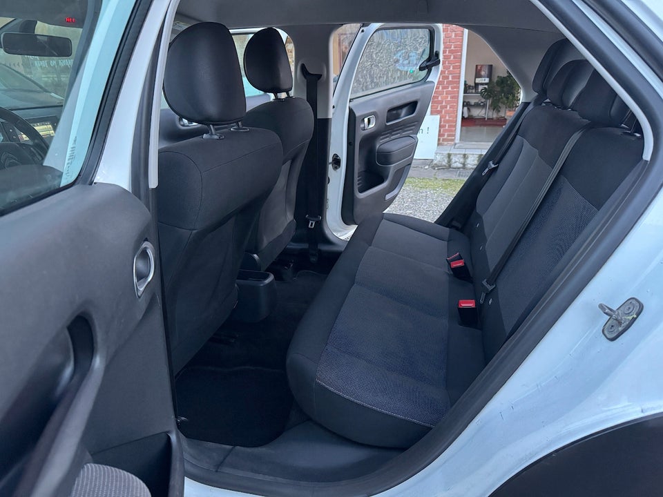 Citroën C4 Cactus 1,2 PureTech 82 Feel 5d