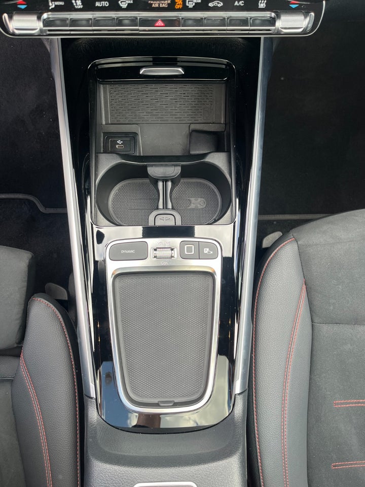 Mercedes EQB250+ AMG Line Advance Plus 5d