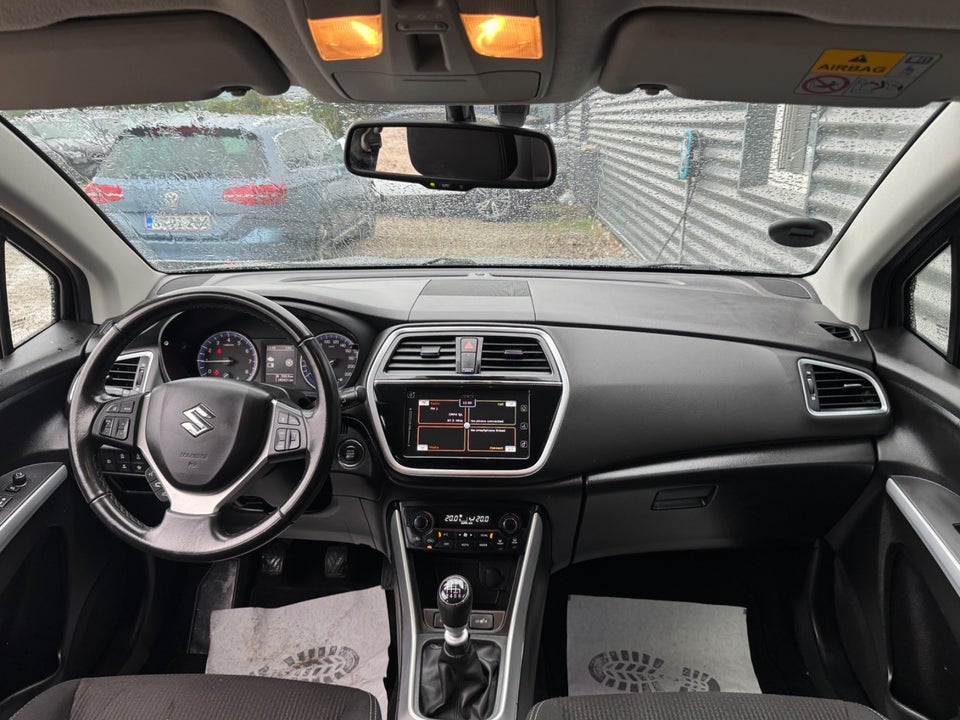 Suzuki S-Cross 1,4 mHybrid Active 5d