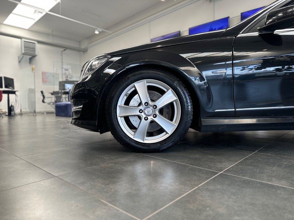 Mercedes C250 2,2 CDi AMG Line stc. aut. 5d