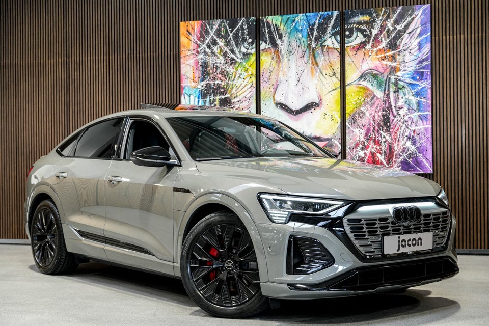 Audi Q8 e-tron 55 S-line Sportback quattro 5d