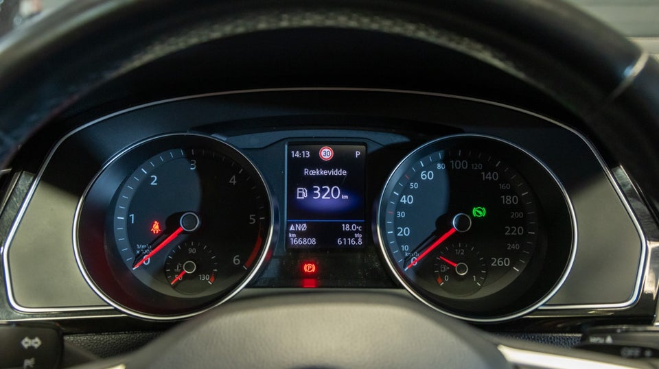 VW Passat 2,0 TDi 150 Elegance+ Variant DSG 5d