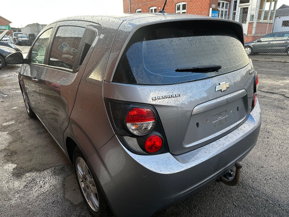 Chevrolet Aveo 1,2 LT ECO 5d