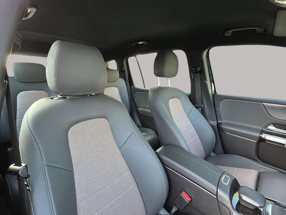 Mercedes EQB250 Electric Art 5d