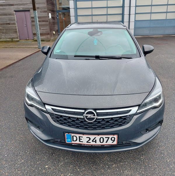 Opel Astra 1,6 CDTi 110 Enjoy Sports Tourer 5d