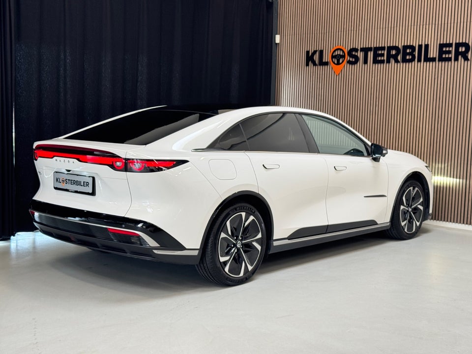 Mazda 6e Takumi Long Range 5d
