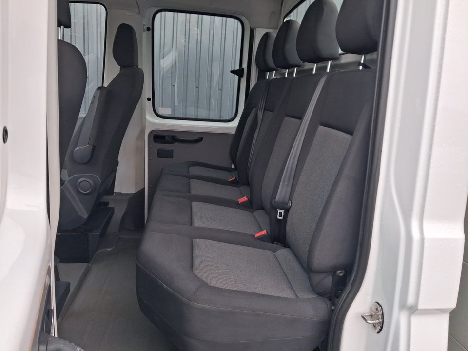VW Crafter 35 2,0 TDi 177 Db.Kab m/lad L3