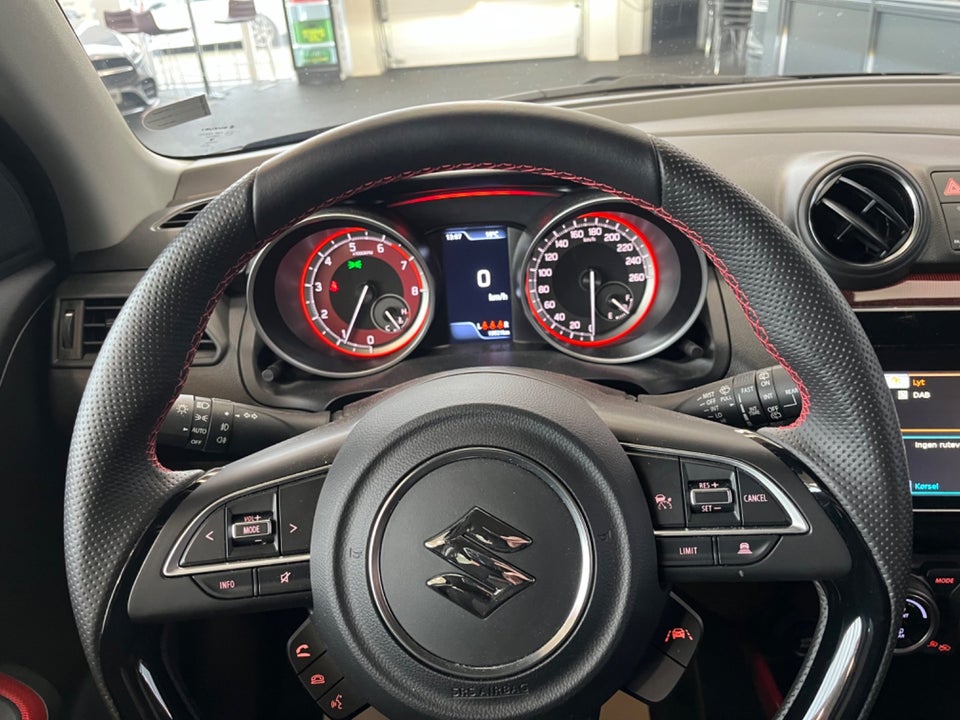 Suzuki Swift 1,4 mHybrid Sport 5d