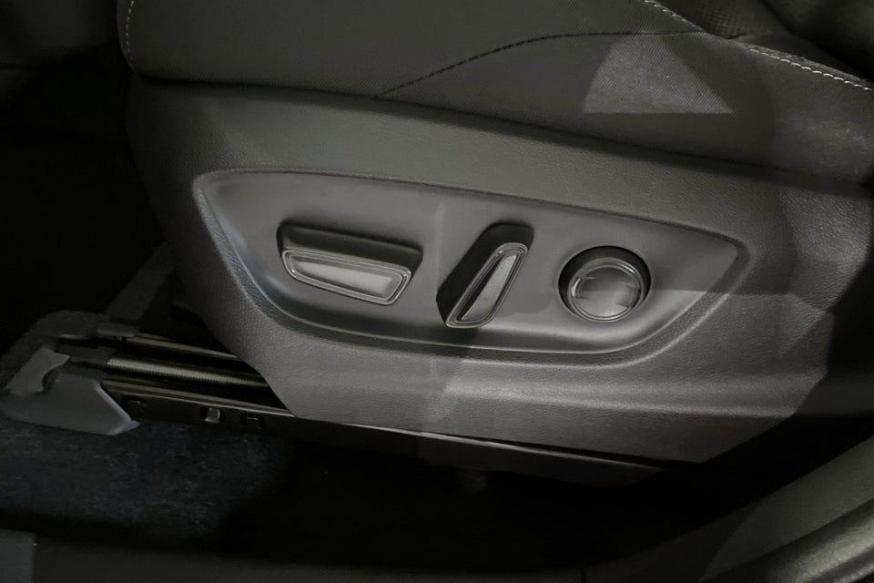 Subaru Solterra 71 Limited 5d