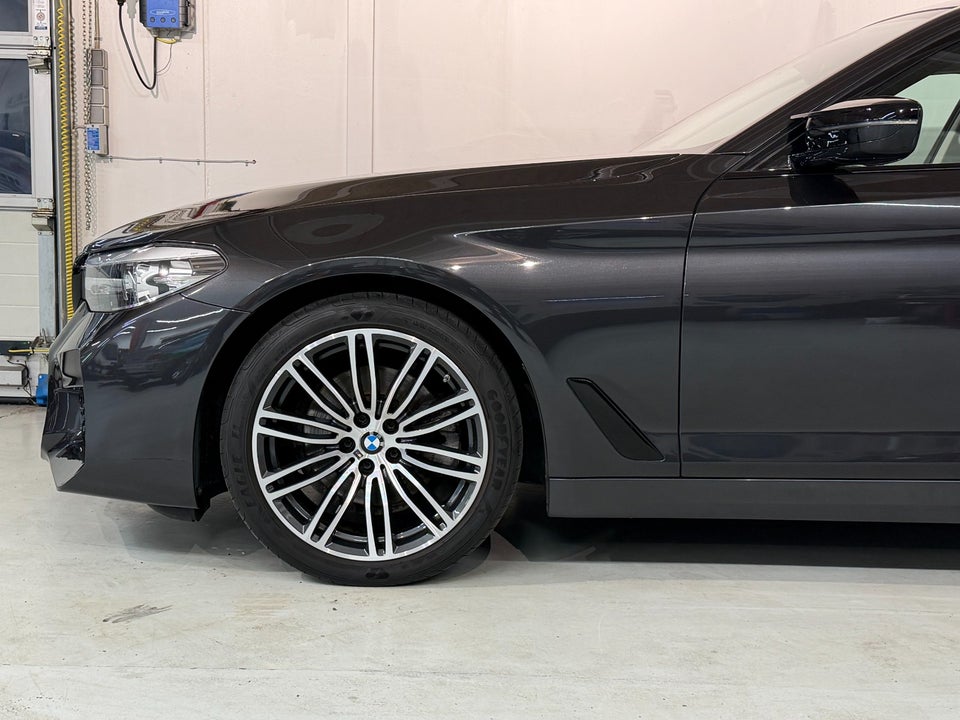 BMW 520d 2,0 Touring Sport Line aut. 5d