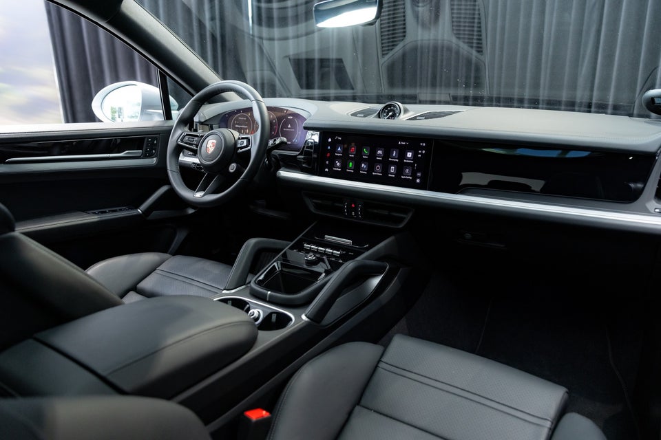 Porsche Cayenne 3,0 E-Hybrid Coupé Tiptr. 5d