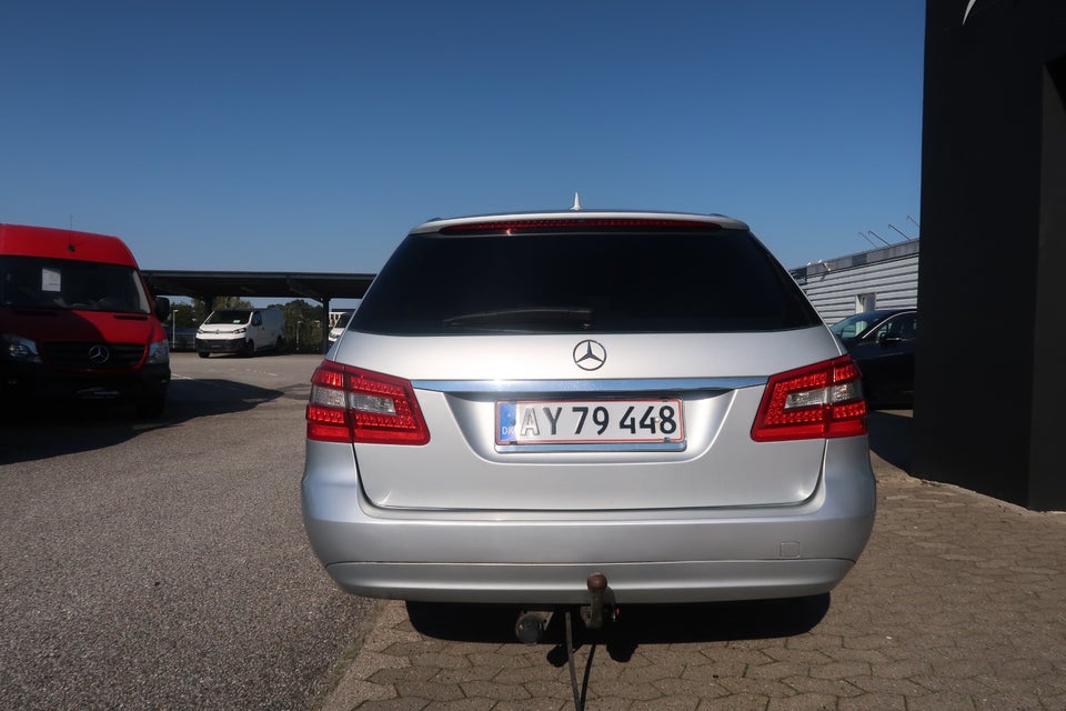 Mercedes E200 2,2 CDi Elegance stc. aut. BE 5d