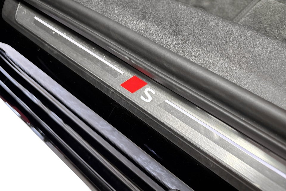 Audi A6 e-tron S-line plus performance Avant 5d