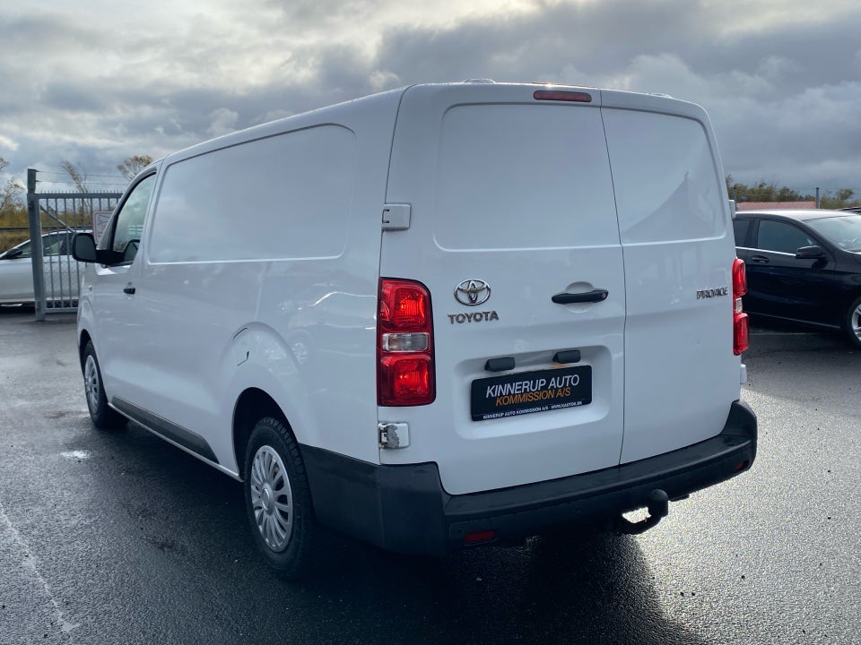 Toyota ProAce 2,0 D 120 Long Comfort 4d