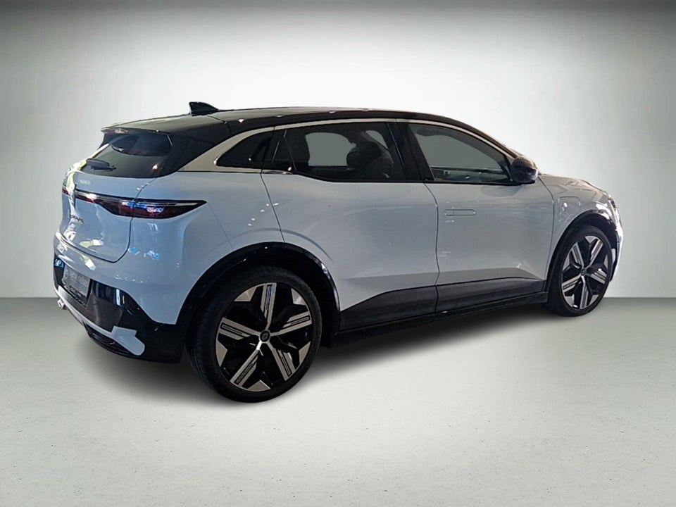 Renault Megane E-Tech 60 Iconic 5d
