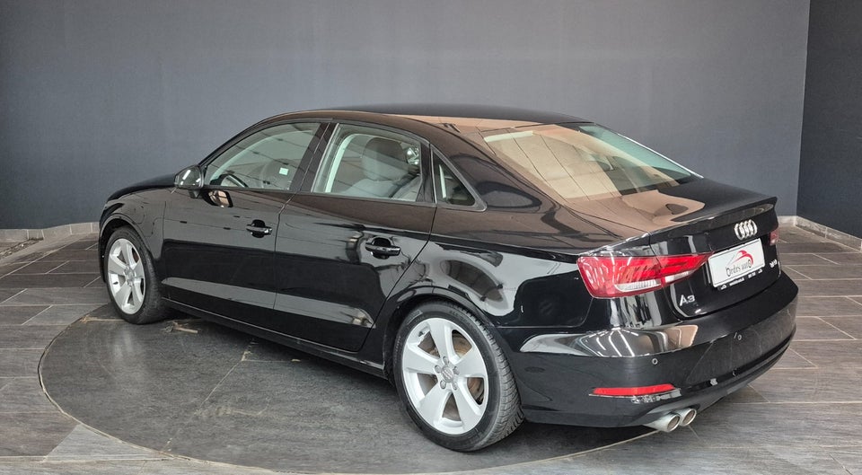 Audi A3 1,4 TFSi 140 Ambition S-tr. 4d
