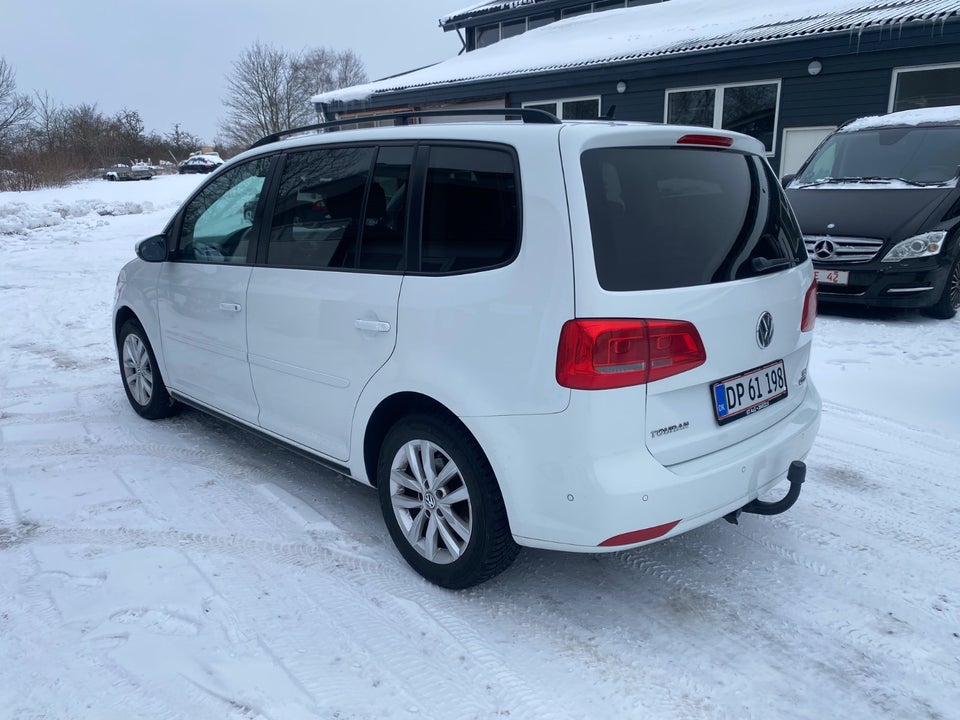 VW Touran 1,6 TDi 105 Comfortline DSG BMT 7prs 5d