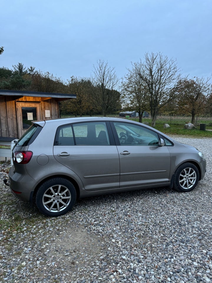 VW Golf Plus 1,6 TDi 105 Trendline DSG BMT 5d