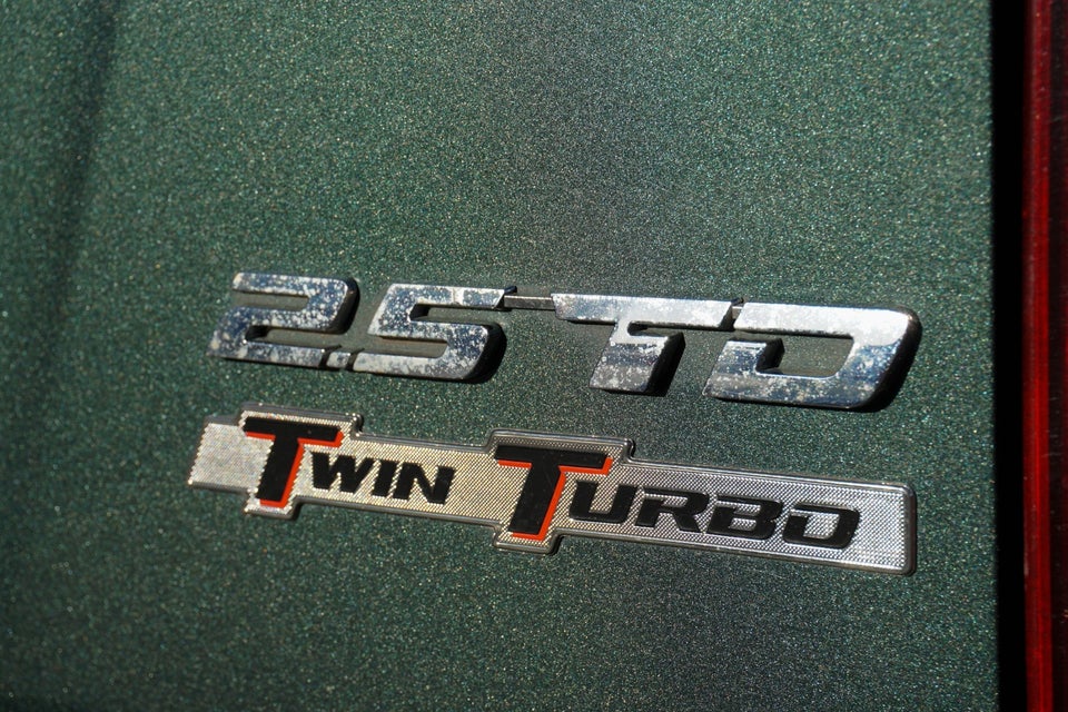 Isuzu D-Max 2,5 TD 163 Ext. Cab Exclusive aut. 2d