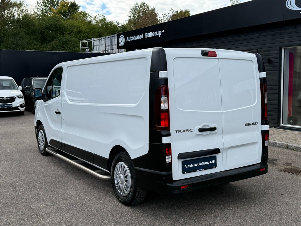 Renault Trafic 2,0 dCi 130 L2H1