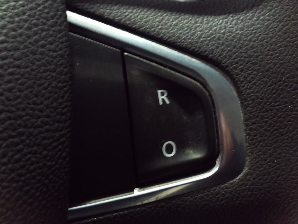 Renault Master IV T33 2,3 dCi 150 L2H2 Kassevogn