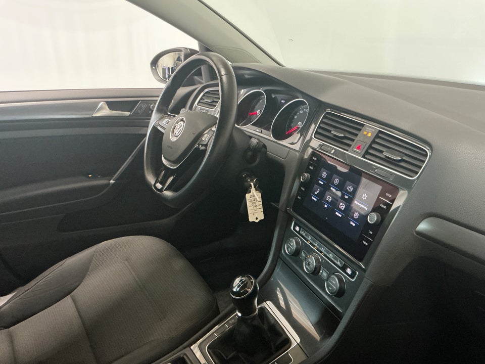 VW Golf VII 1,4 TSi 125 Comfortline Variant 5d