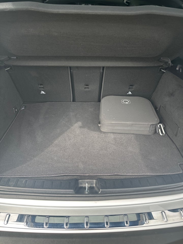 Mercedes EQA350 AMG Line 4Matic 5d