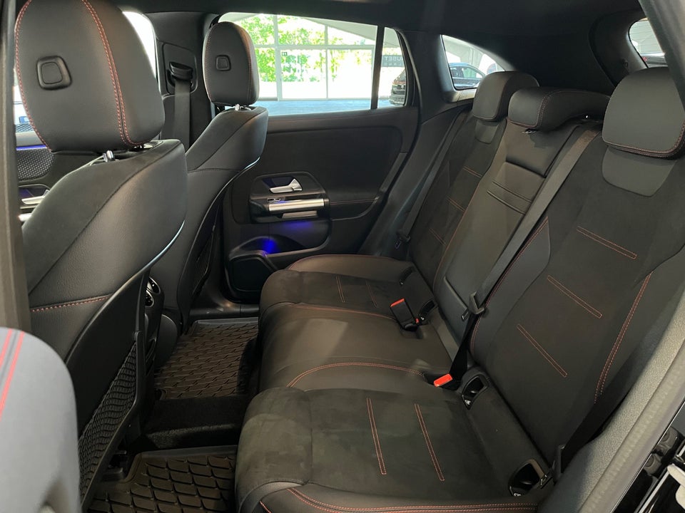 Mercedes EQA300 AMG Line 4Matic 5d