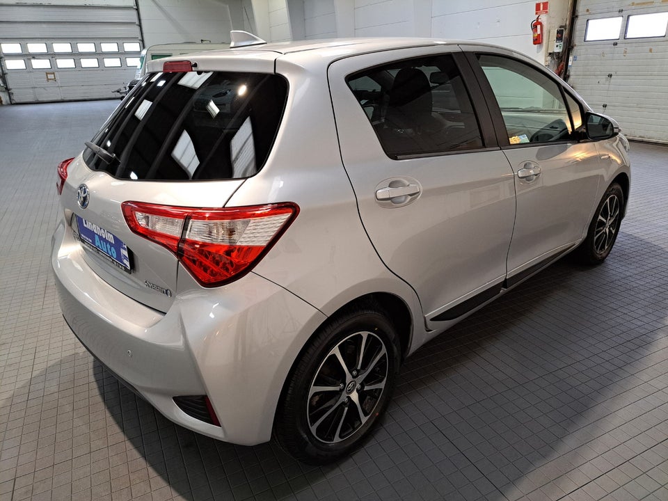 Toyota Yaris 1,5 Hybrid H2 e-CVT 5d