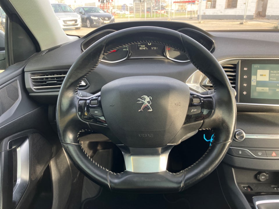 Peugeot 308 1,6 BlueHDi 120 Style Sky SW 5d