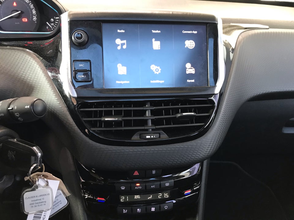 Peugeot 2008 1,2 PureTech 110 Allure+ 5d