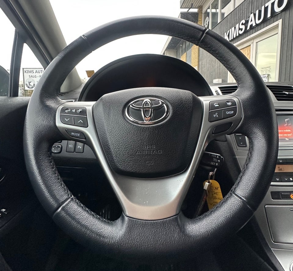 Toyota Avensis 1,8 VVT-i T2 Touch stc. 5d