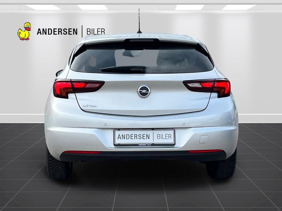 Opel Astra 1,2 T 110 Elegance 5d